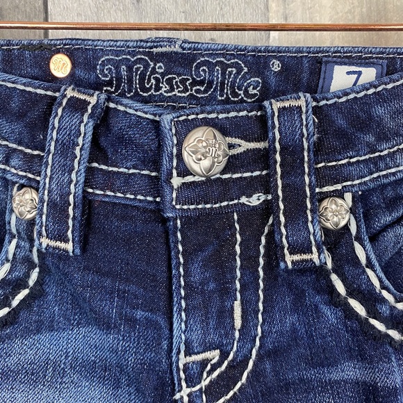 Girls Miss Me Cuffed Capri Floral Peace Jeans Sz 7 - Picture 6 of 16